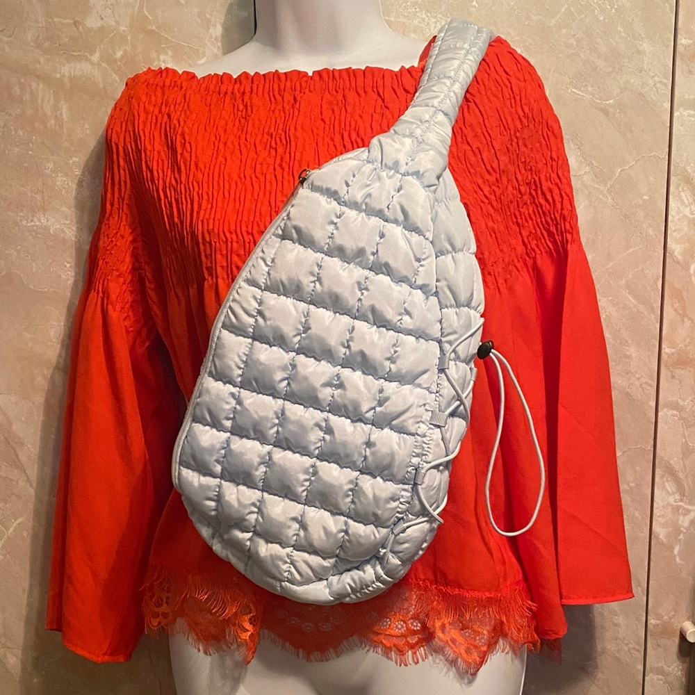 Beautiful Stylish Quilted Crossbody Bag - Baby Blue